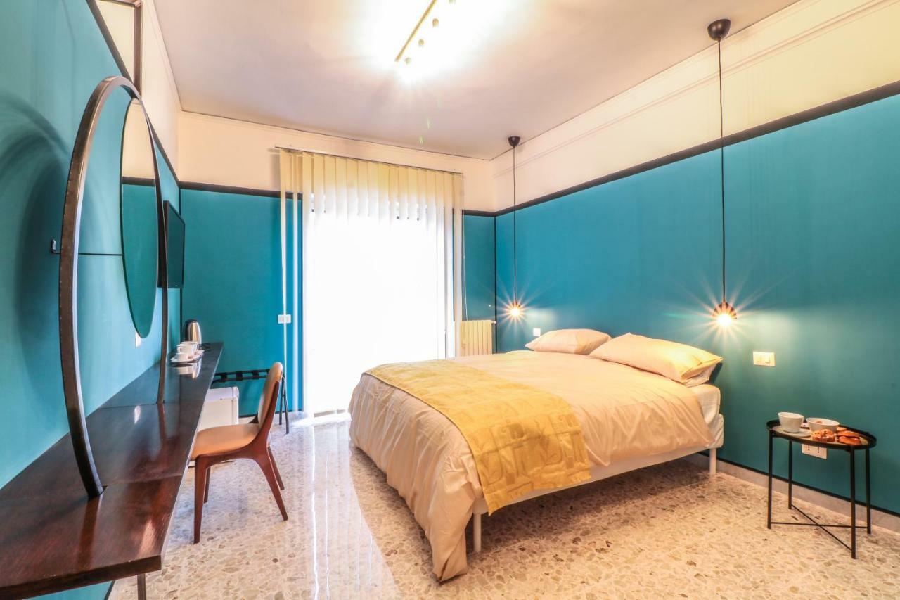 Le Stanze Di Virgilio Hotel Napoli Ngoại thất bức ảnh