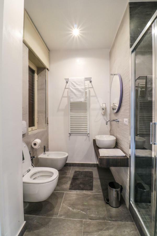 Le Stanze Di Virgilio Hotel Napoli Ngoại thất bức ảnh